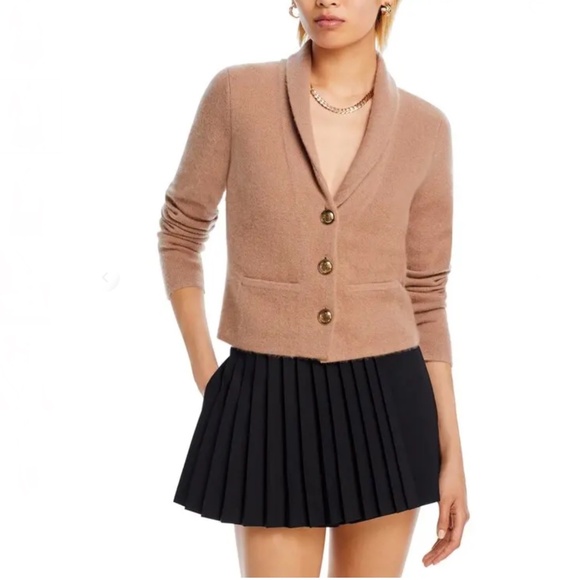 Luxurious 100% Cashmere Novelty Button Blazer By Aqua in Camel / Tan - Picture 2 of 4